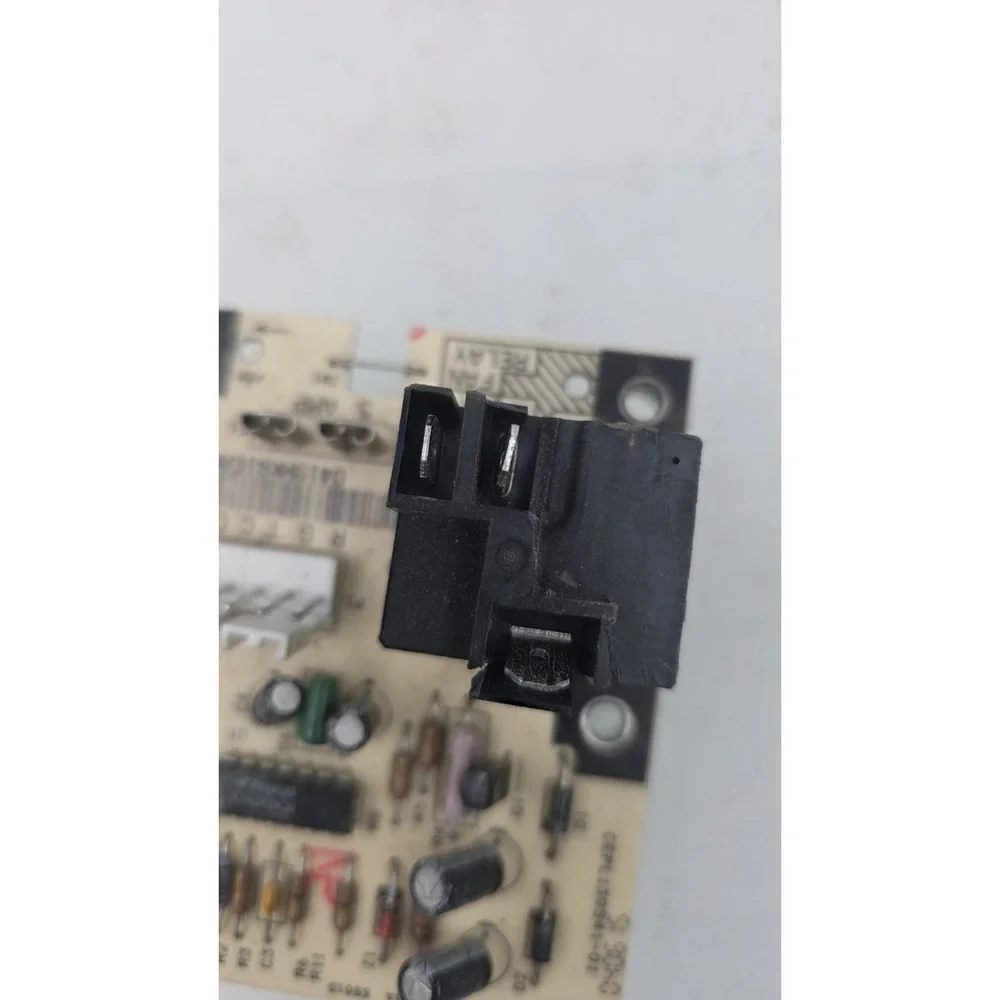 CARRIER BRYANT FURNACE CONTROL BOARD  HK 61EA 006 HK61EA006 Untested
